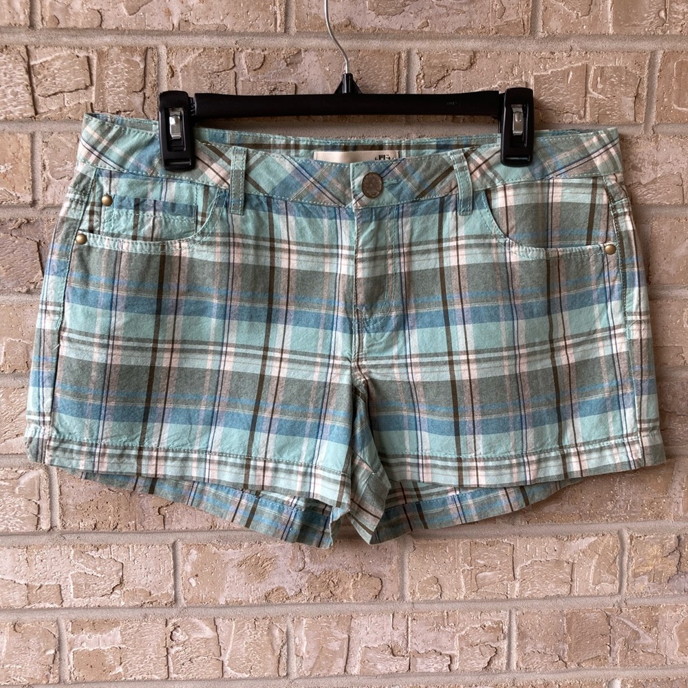 Inked & Faded 100% Cotton Plaid Shorts Size 10 🌸